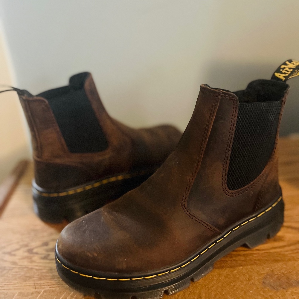 Dr Marten Airwair Boots